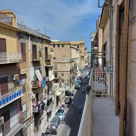 Apartament Elenahouse Kalsa