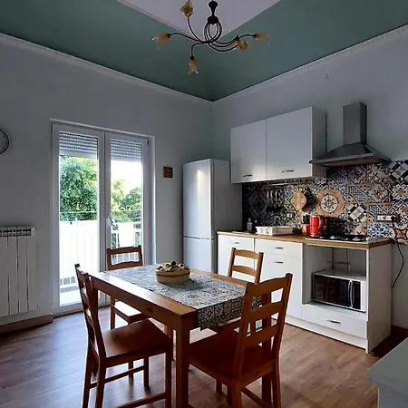 Elenahouse Kalsa Палермо
